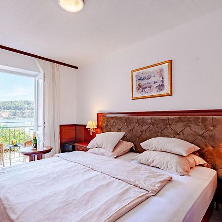 Hotel Dalmacija Vela Luka Dış mekan fotoğraf