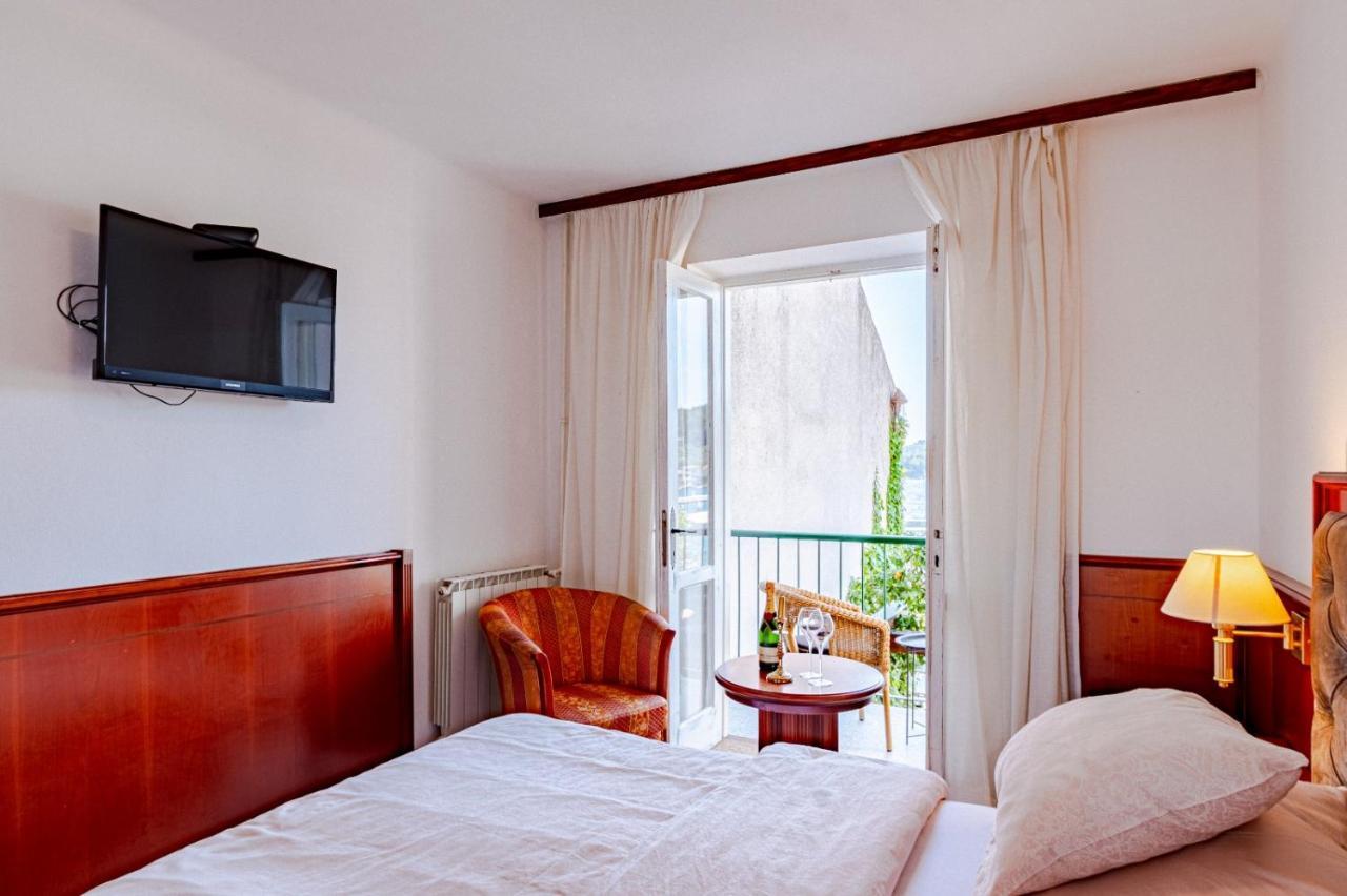 Hotel Dalmacija Vela Luka Dış mekan fotoğraf