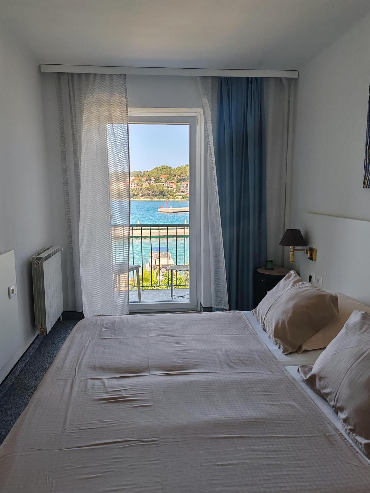 Hotel Dalmacija Vela Luka Dış mekan fotoğraf